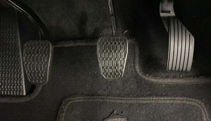 2023 Tata PUNCH ADVENTURE MT, Petrol, Manual, 29,903 km, Pedals