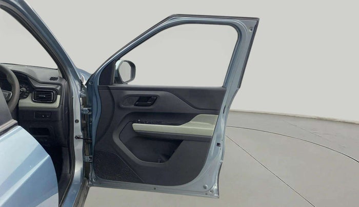 2023 Tata PUNCH ADVENTURE MT, Petrol, Manual, 29,903 km, RHS Front Door
