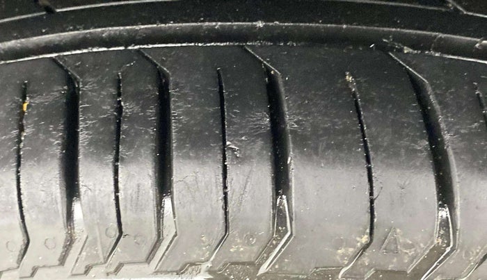 2023 Tata PUNCH ADVENTURE MT, Petrol, Manual, 29,903 km, Left Rear Tyre Tread