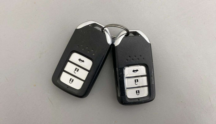 2018 Honda City 1.5L I-VTEC V MT, Petrol, Manual, 64,223 km, Key Close Up
