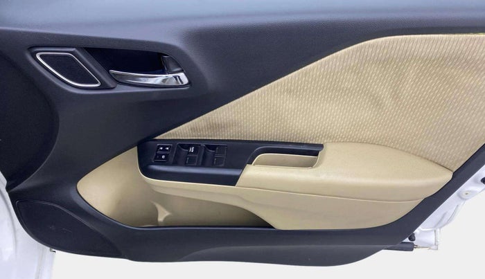 2018 Honda City 1.5L I-VTEC V MT, Petrol, Manual, 64,223 km, Driver Side Door Panels Control