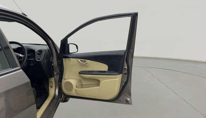 2016 Honda Brio VX MT, Petrol, Manual, 36,605 km, RHS Front Door