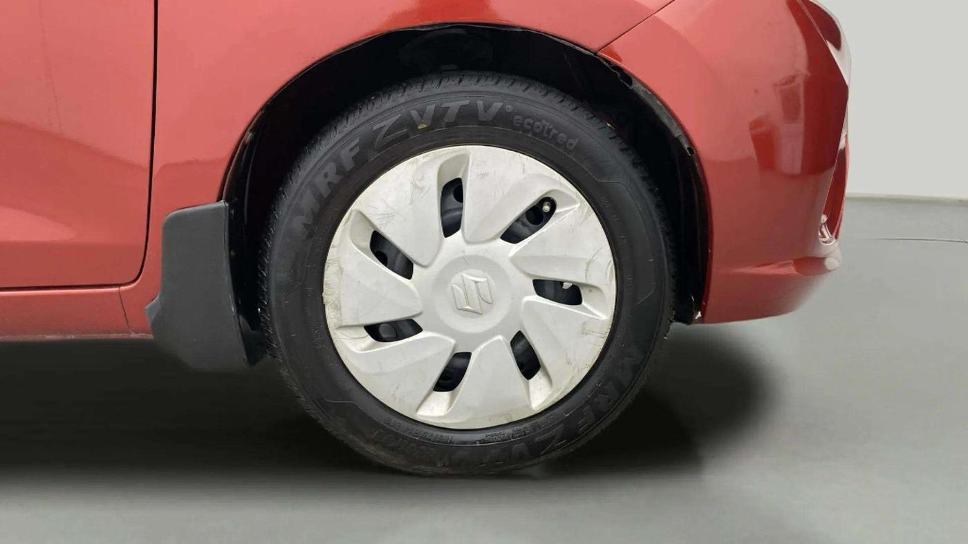 2018 Maruti Celerio VXI AMT, Petrol, Automatic, 65,111 km, Right Front Wheel