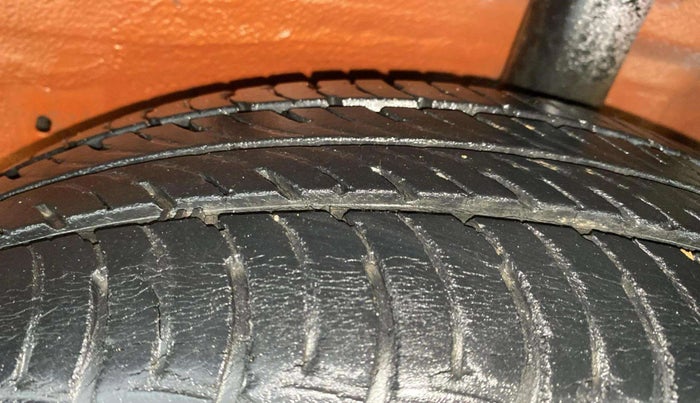 2018 Maruti Celerio VXI, Petrol, Manual, 25,799 km, Left Rear Tyre Tread