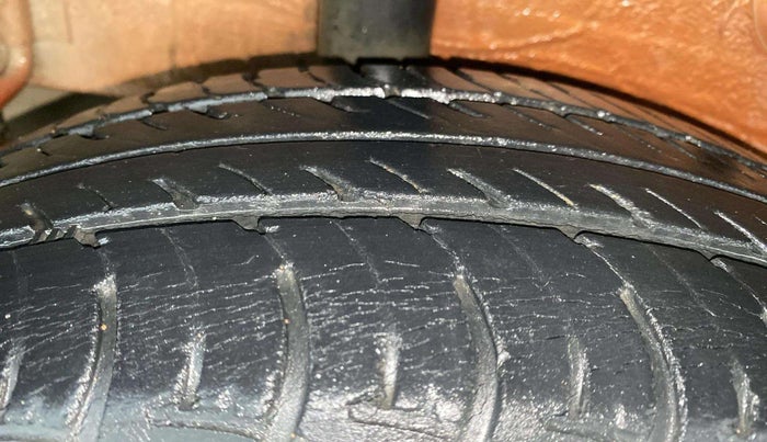 2018 Maruti Celerio VXI, Petrol, Manual, 25,799 km, Right Rear Tyre Tread