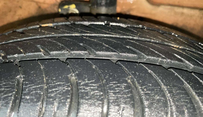2018 Maruti Celerio VXI, Petrol, Manual, 25,799 km, Right Front Tyre Tread