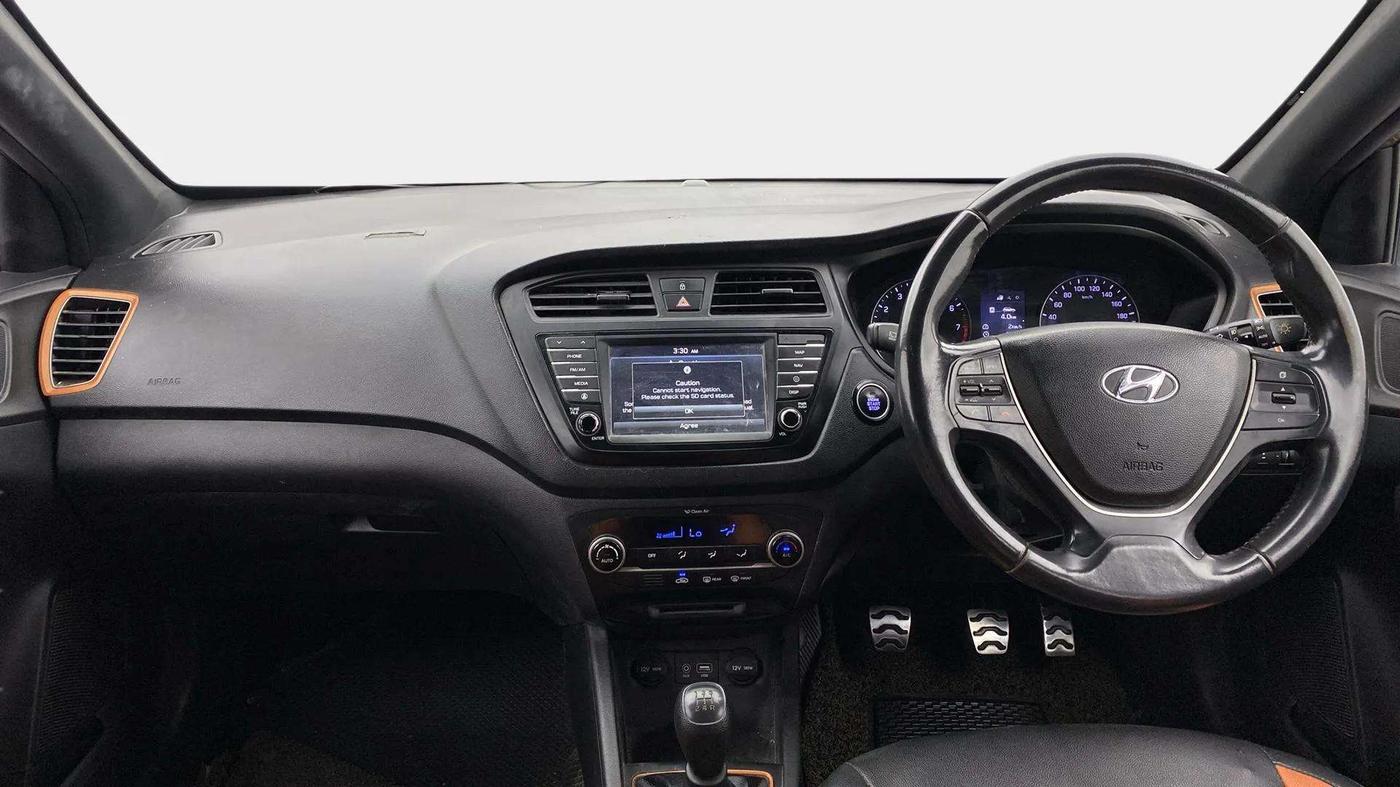 2015 Hyundai i20 Active 1.2 SX, Petrol, Manual, 49,457 km, Dashboard