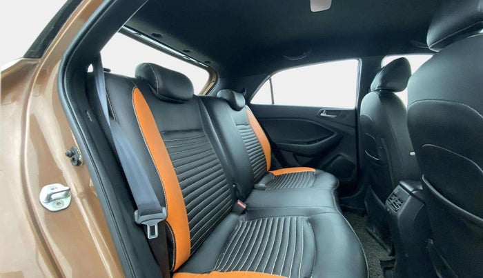 2015 Hyundai i20 Active 1.2 SX, Petrol, Manual, 49,203 km, Right Side Rear Door Cabin