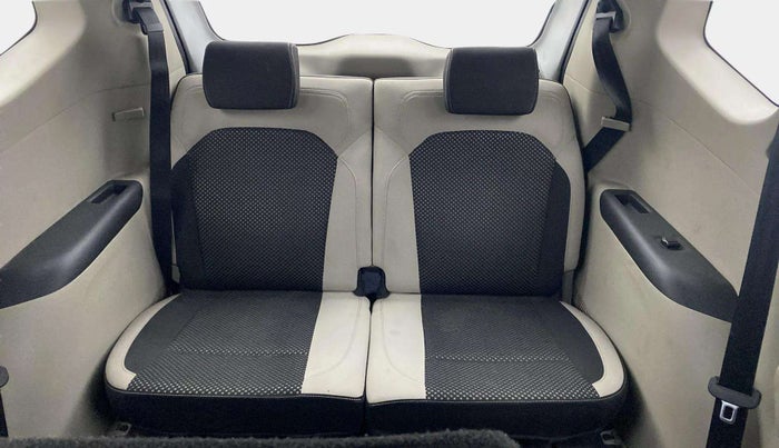 2020 Renault TRIBER RXZ, Petrol, Manual, 49,691 km, Third Seat Row ( optional )