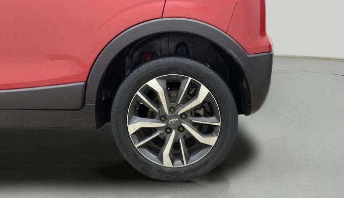 2020 Mahindra XUV300 W8 (O) 1.5 DIESEL AMT, Diesel, Automatic, 71,094 km, Left Rear Wheel