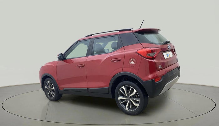 2020 Mahindra XUV300 W8 (O) 1.5 DIESEL AMT, Diesel, Automatic, 71,094 km, Left Back Diagonal