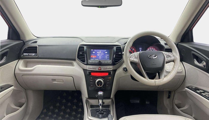 2020 Mahindra XUV300 W8 (O) 1.5 DIESEL AMT, Diesel, Automatic, 71,094 km, Dashboard