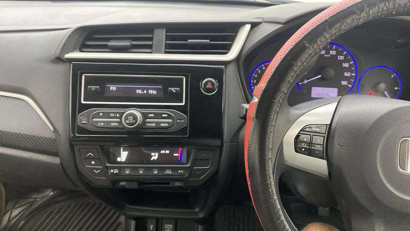 2017 Honda Brio S MT, Petrol, Manual, 93,253 km, Air Conditioner