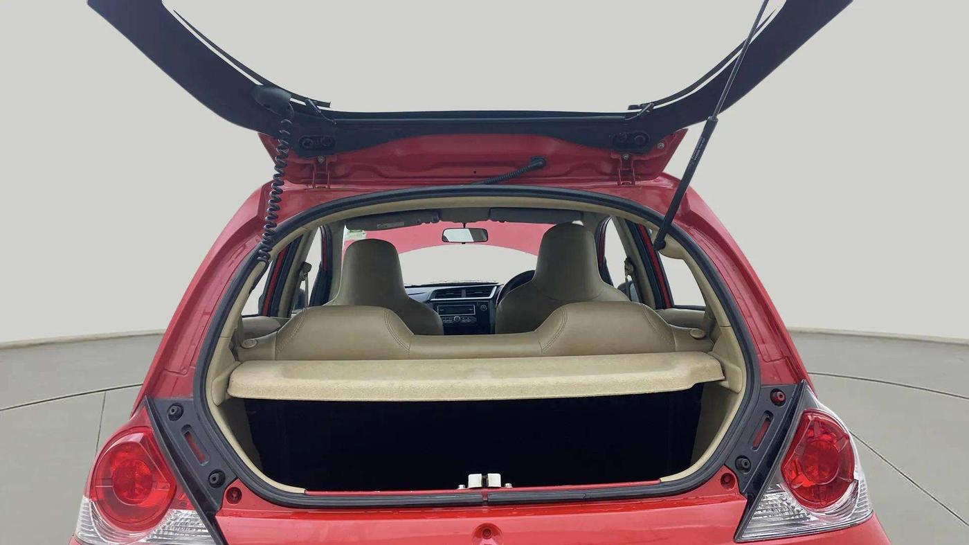 2017 Honda Brio S MT, Petrol, Manual, 93,253 km, Boot Open Zoomed View