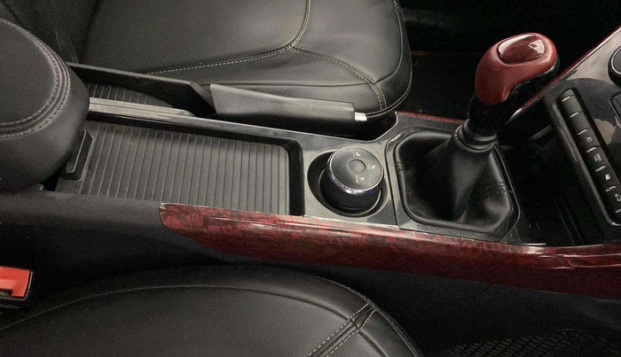 2021 Tata NEXON XZ PLUS (O) PETROL DARK EDITION, Petrol, Manual, 65,474 km, Gear Lever
