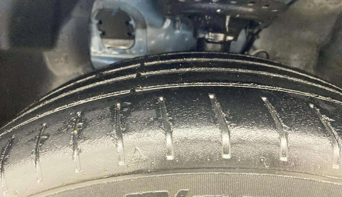 2018 Hyundai Elite i20 ASTA 1.2 (O), Petrol, Manual, 52,091 km, Left Front Tyre Tread