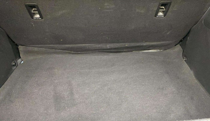 2018 Hyundai Elite i20 ASTA 1.2 (O), Petrol, Manual, 52,091 km, Boot Inside