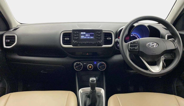 2020 Hyundai VENUE S 1.2, Petrol, Manual, 18,145 km, Dashboard