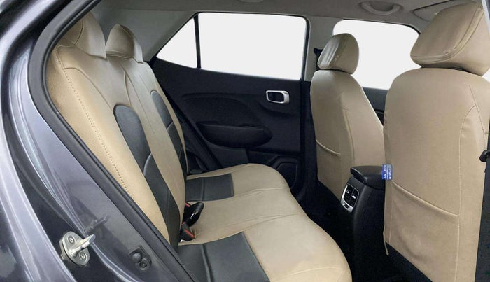 2020 Hyundai VENUE S 1.2, Petrol, Manual, 18,145 km, Right Side Rear Door Cabin