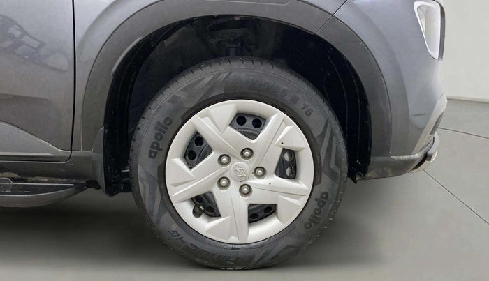 2020 Hyundai VENUE S 1.2, Petrol, Manual, 18,145 km, Right Front Wheel