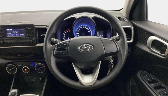 2020 Hyundai VENUE S 1.2, Petrol, Manual, 18,145 km, Steering Wheel Close Up