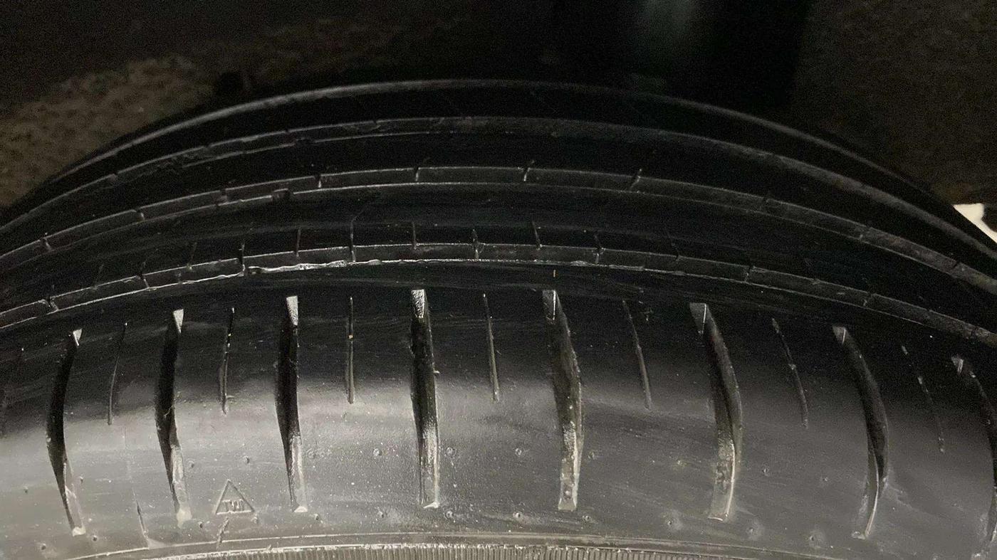 2020 Toyota Glanza G, Petrol, Manual, 46,382 km, Left Rear Tyre Tread