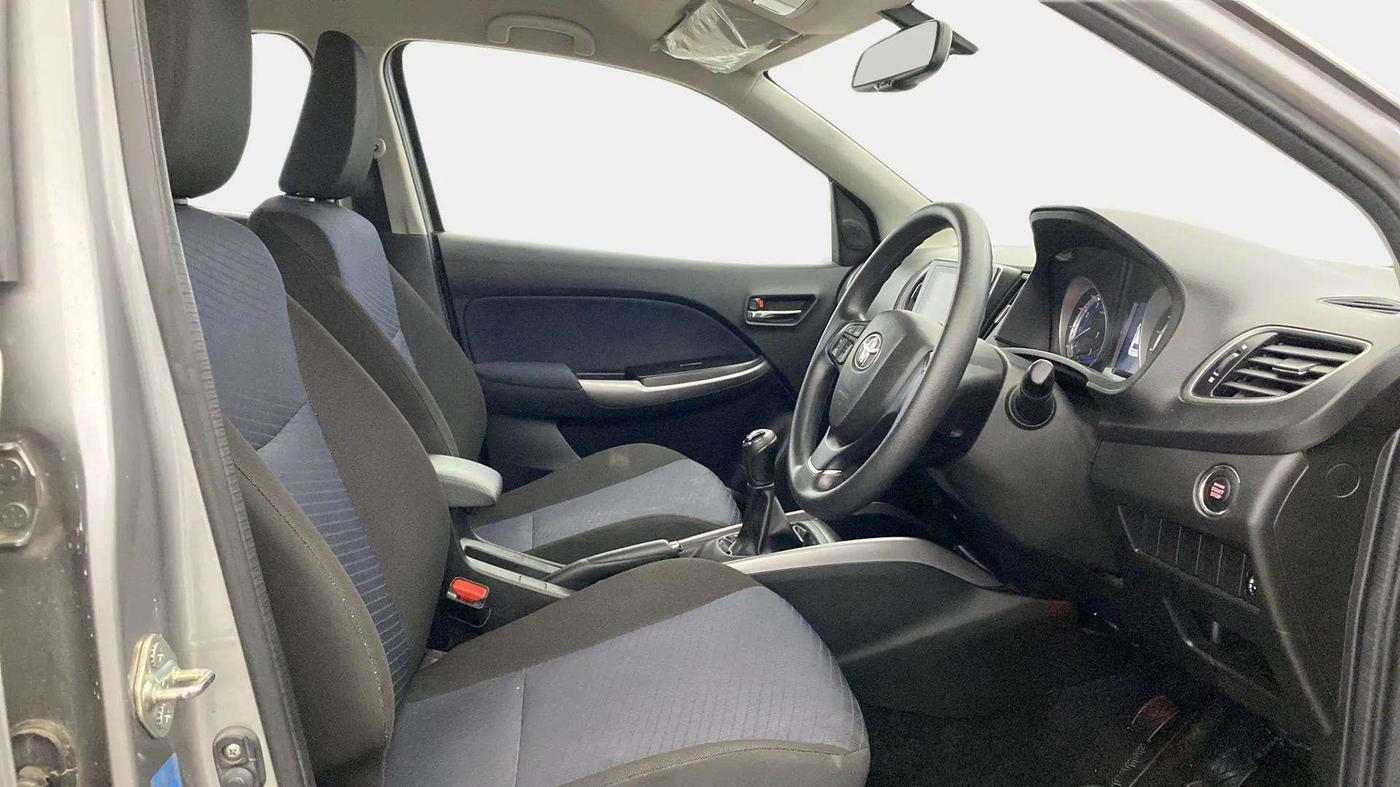 2020 Toyota Glanza G, Petrol, Manual, 46,382 km, Right Side Front Door Cabin