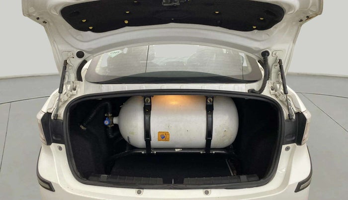 2022 Tata TIGOR XZ PLUS CNG, CNG, Manual, 38,457 km, Boot Inside