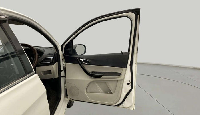 2022 Tata TIGOR XZ PLUS CNG, CNG, Manual, 38,457 km, RHS Front Door