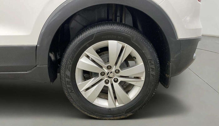 2022 Skoda KUSHAQ AMBITION 1.0L TSI MT, Petrol, Manual, 38,311 km, Left Rear Wheel