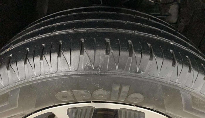 2022 Toyota URBAN CRUISER PREMIUM GRADE MT, Petrol, Manual, 31,256 km, Right Front Tyre Tread