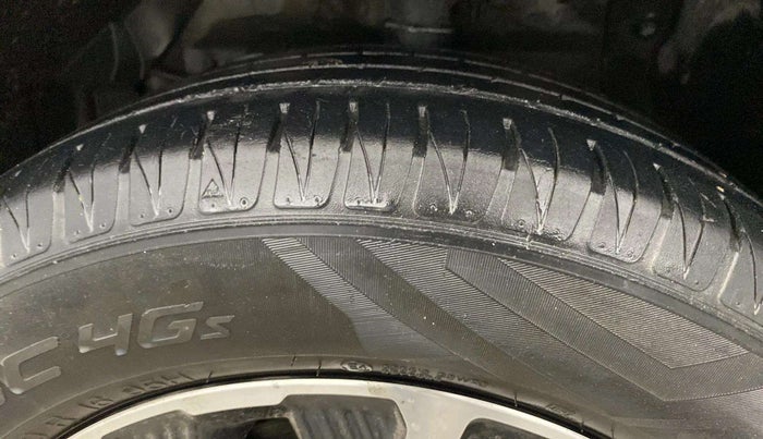 2022 Toyota URBAN CRUISER PREMIUM GRADE MT, Petrol, Manual, 31,256 km, Left Rear Tyre Tread