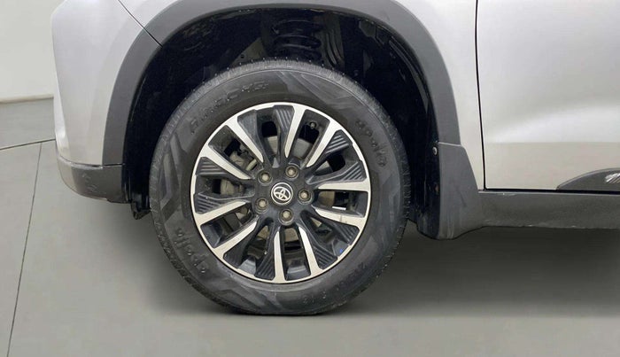 2022 Toyota URBAN CRUISER PREMIUM GRADE MT, Petrol, Manual, 31,256 km, Left Front Wheel