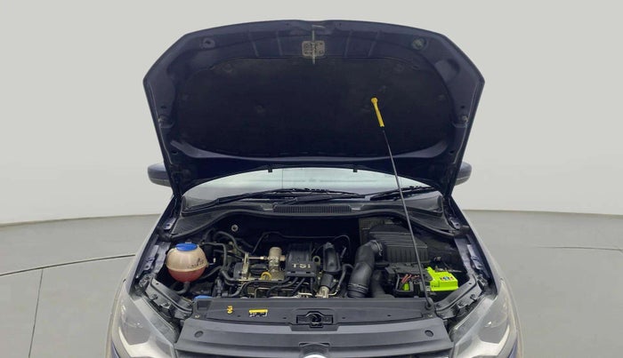 2015 Volkswagen Vento HIGHLINE PETROL AT, Petrol, Automatic, 85,679 km, Open Bonet