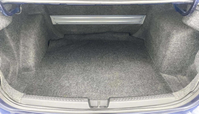 2015 Volkswagen Vento HIGHLINE PETROL AT, Petrol, Automatic, 85,679 km, Boot Open Zoomed View