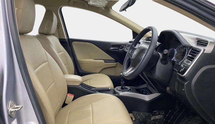 2021 Honda City 1.5L I-VTEC V MT 4TH GEN, Petrol, Manual, 47,671 km, Right Side Front Door Cabin