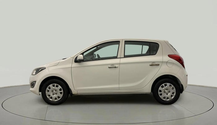 2013 Hyundai i20 MAGNA (O) 1.2, Petrol, Manual, 34,934 km, Left Side