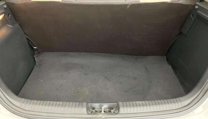 2013 Hyundai i20 MAGNA (O) 1.2, Petrol, Manual, 34,934 km, Boot Inside
