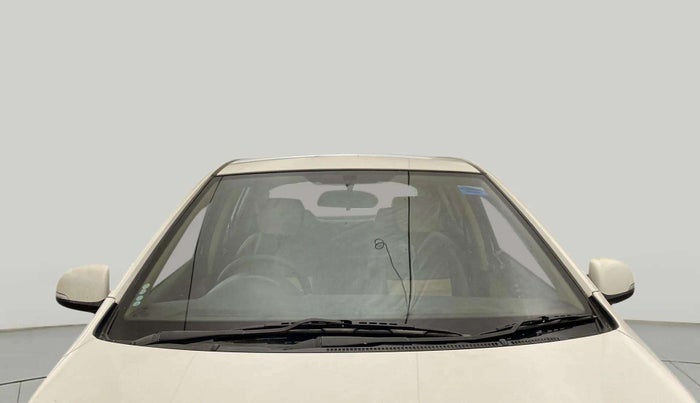 2013 Hyundai i20 MAGNA (O) 1.2, Petrol, Manual, 34,934 km, Front Windshield