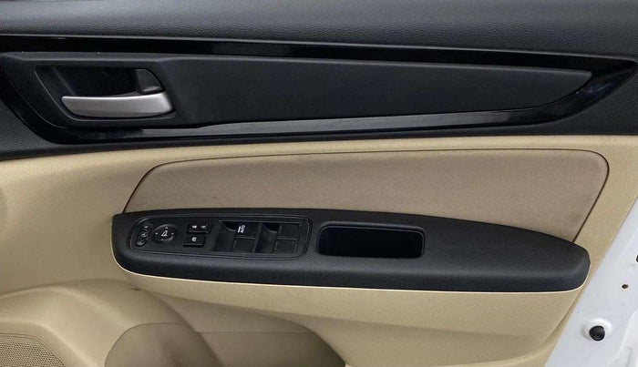 2019 Honda Amaze 1.2L I-VTEC S, Petrol, Manual, 37,343 km, Driver Side Door Panels Control