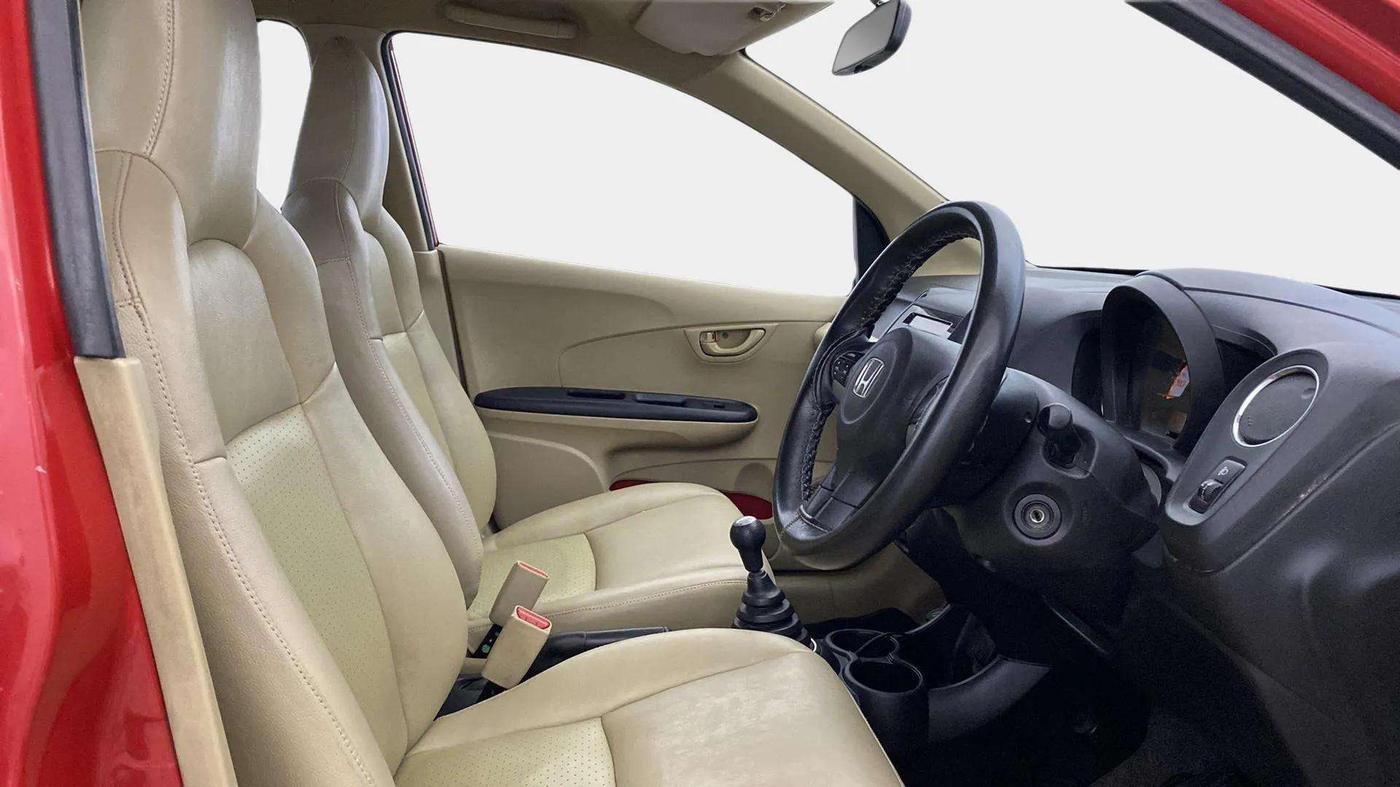 2014 Honda Brio S MT, Petrol, Manual, 56,297 km, Right Side Front Door Cabin