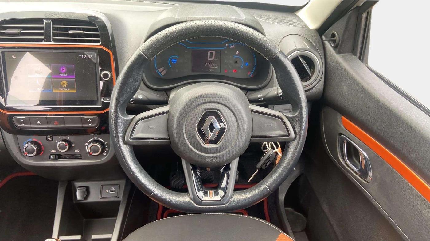 2020 Renault Kwid CLIMBER 1.0 (O), Petrol, Manual, 37,953 km, Steering Wheel Close Up