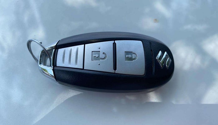 2020 Maruti S Cross ZETA 1.5, Petrol, Manual, 99,808 km, Key Close Up