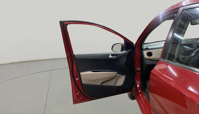 2014 Hyundai Xcent SX 1.2, Petrol, Manual, 55,480 km, LHS Front Door