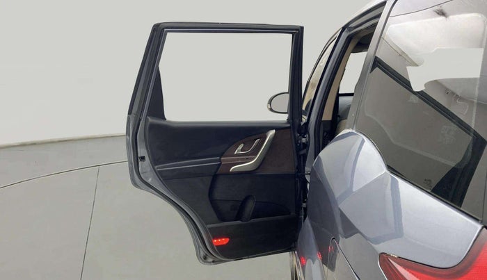 2012 Mahindra XUV500 W6, Diesel, Manual, 96,981 km, LHS Rear Door