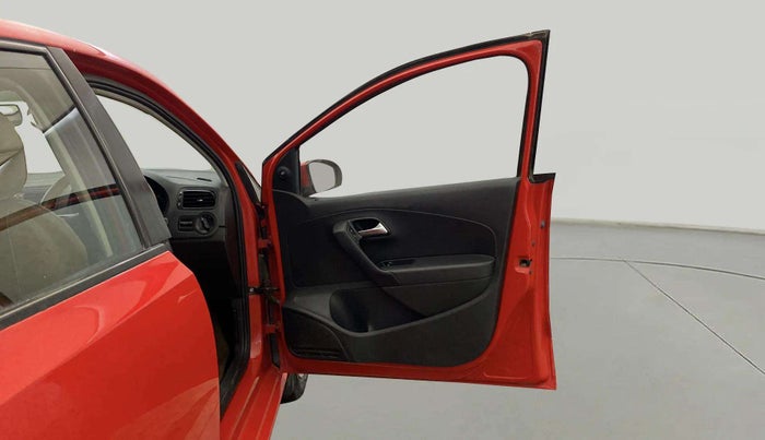 2015 Volkswagen Polo TRENDLINE 1.2L PETROL, Petrol, Manual, 30,433 km, RHS Front Door