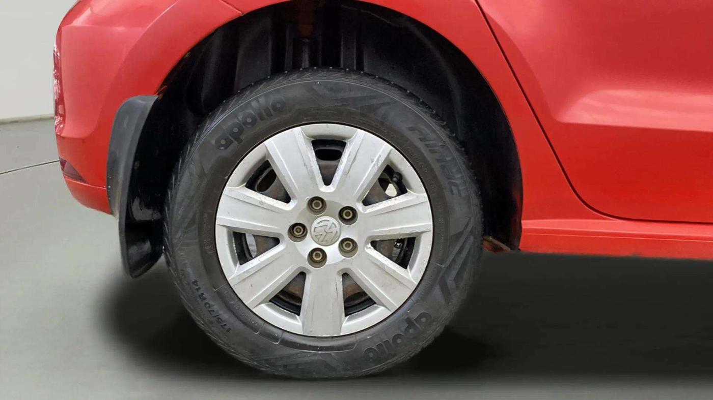 2015 Volkswagen Polo TRENDLINE 1.2L PETROL, Petrol, Manual, 30,693 km, Right Rear Wheel