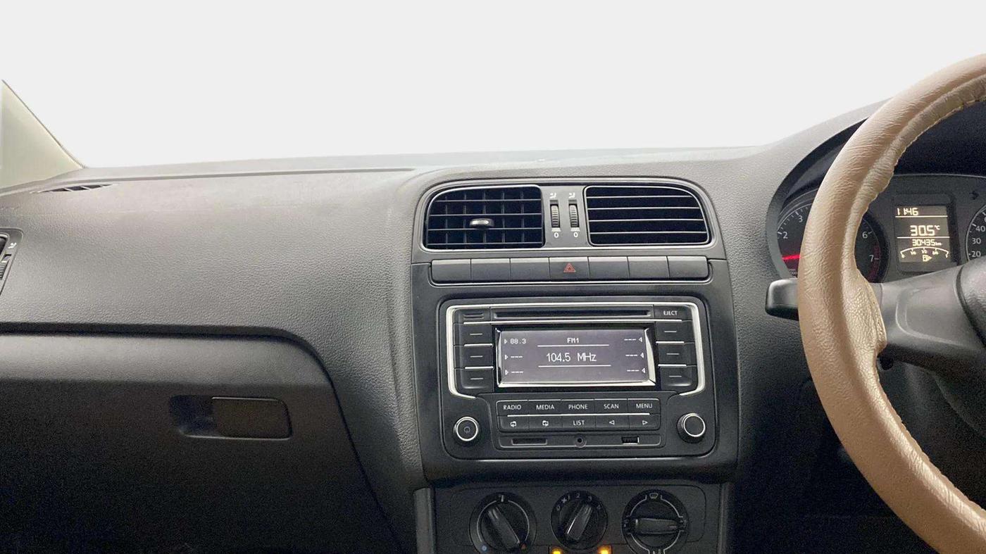 2015 Volkswagen Polo TRENDLINE 1.2L PETROL, Petrol, Manual, 30,693 km, Air Conditioner