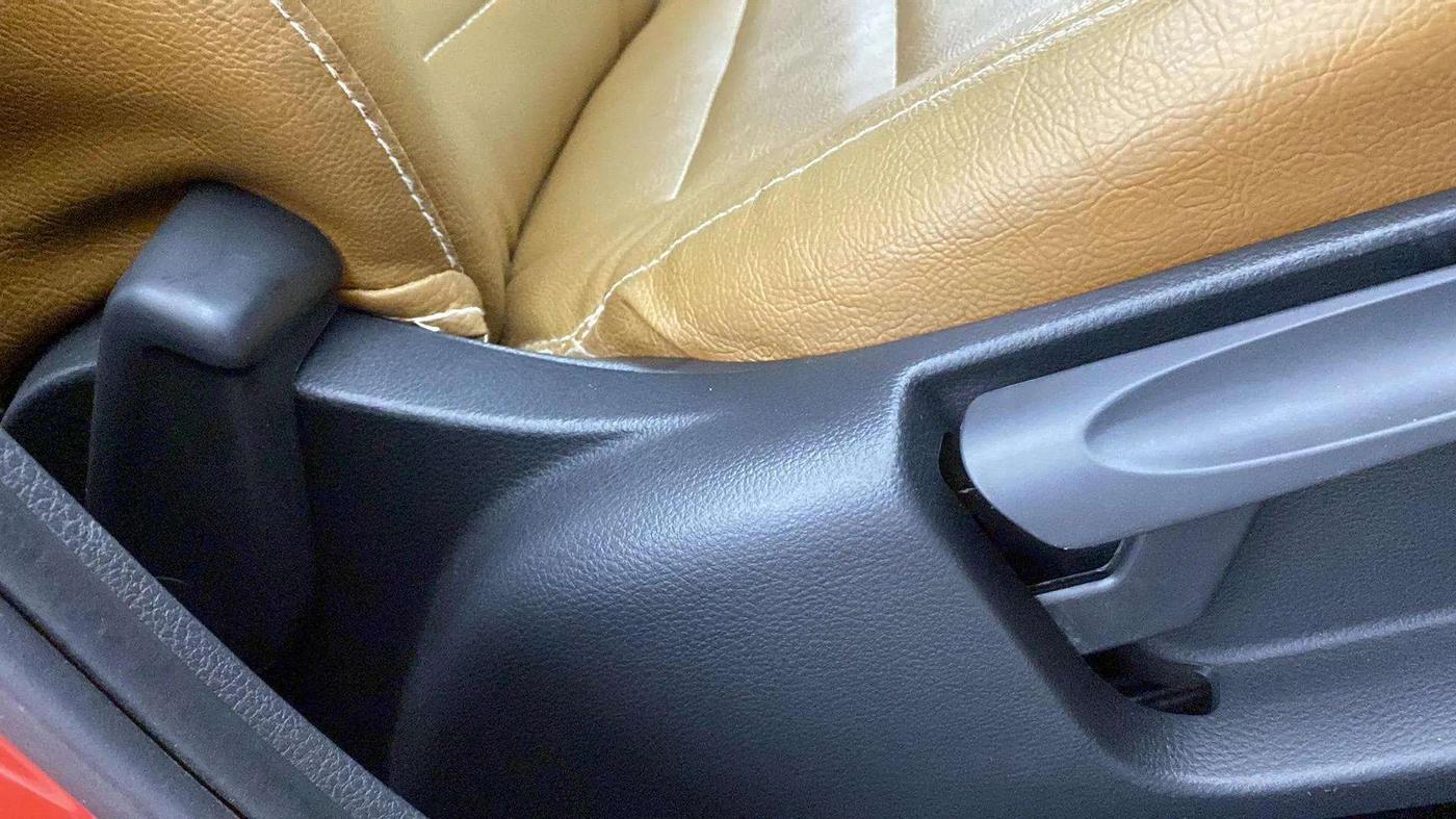 2015 Volkswagen Polo TRENDLINE 1.2L PETROL, Petrol, Manual, 30,693 km, Driver Side Adjustment Panel