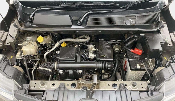 2022 Renault TRIBER RXT AMT, Petrol, Automatic, 19,595 km, Engine View